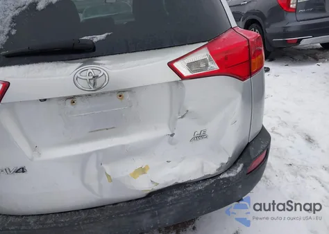 2015 Toyota Rav4 Le из США, поврежденный, VIN 2T3BFREV1FW347714